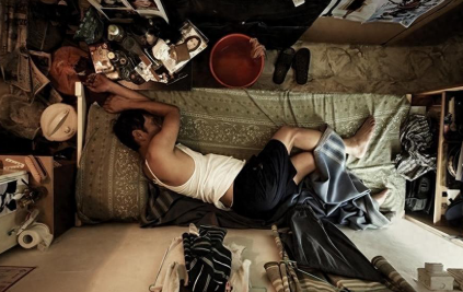 博主晒上海1000元单间房，网友：简直生不如死