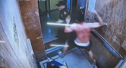 男子酒后殴打女友泄愤，小区保安义愤填膺