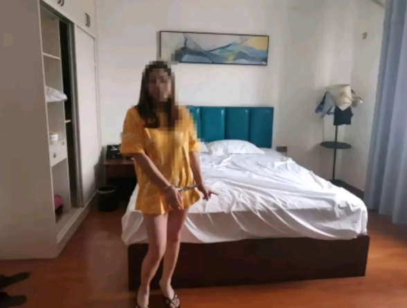 女子八十元一次被抓，被认为无证经营