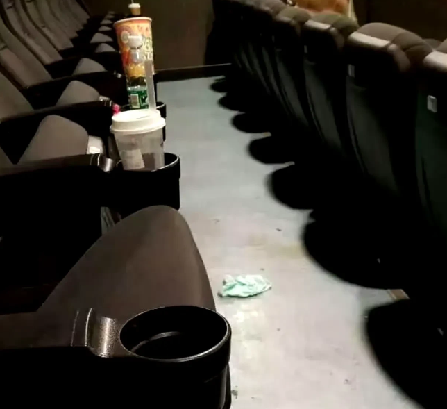 揭秘陪伴服务的肮脏一幕