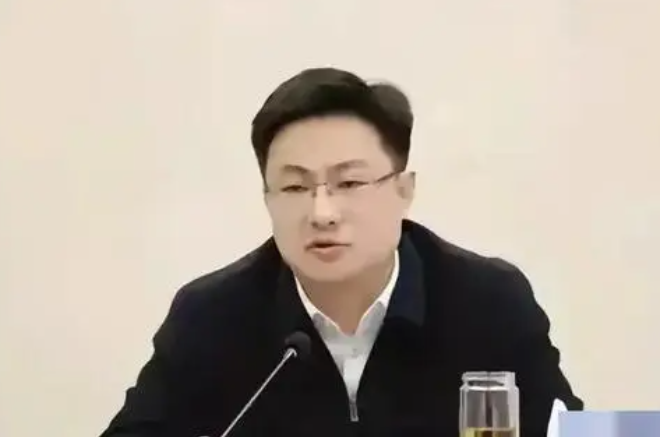 上饶市万年县委原书记毛奇被开除党籍