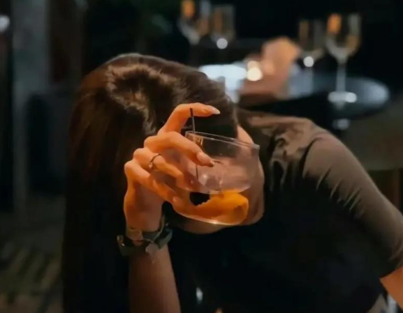 最容易红杏出墙的女人有什么特征