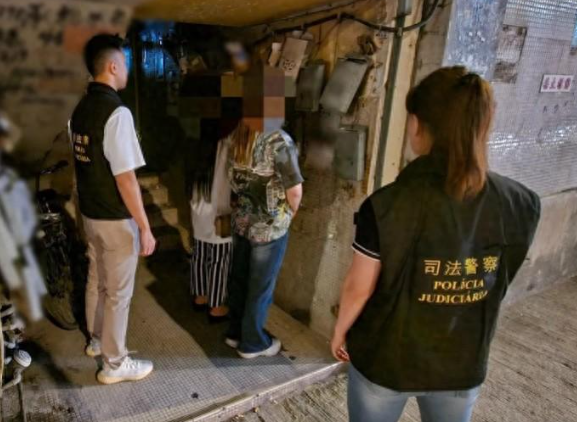 两女子在澳门卖yin被抓
