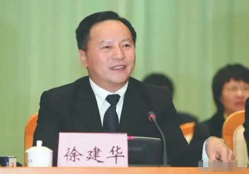 东莞市原委原书记因涉嫌违纪违法被调查