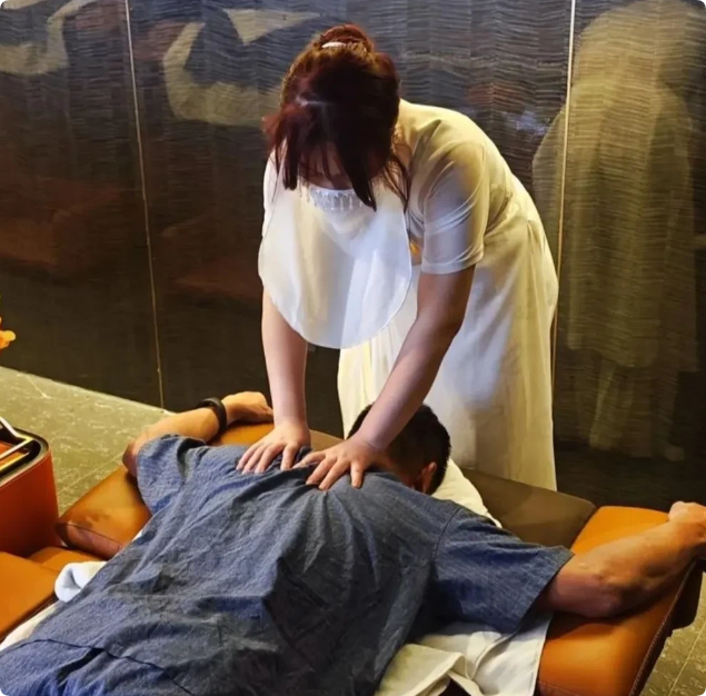 按摩尴尬事：是意外还是“策略”？