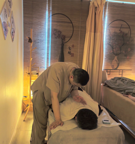 亚健康理疗养生：睡眠不好追求理疗的群体更合适