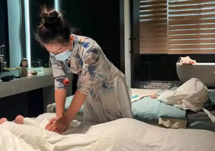 在养生馆，男士为什么更容易被忽悠高消费？